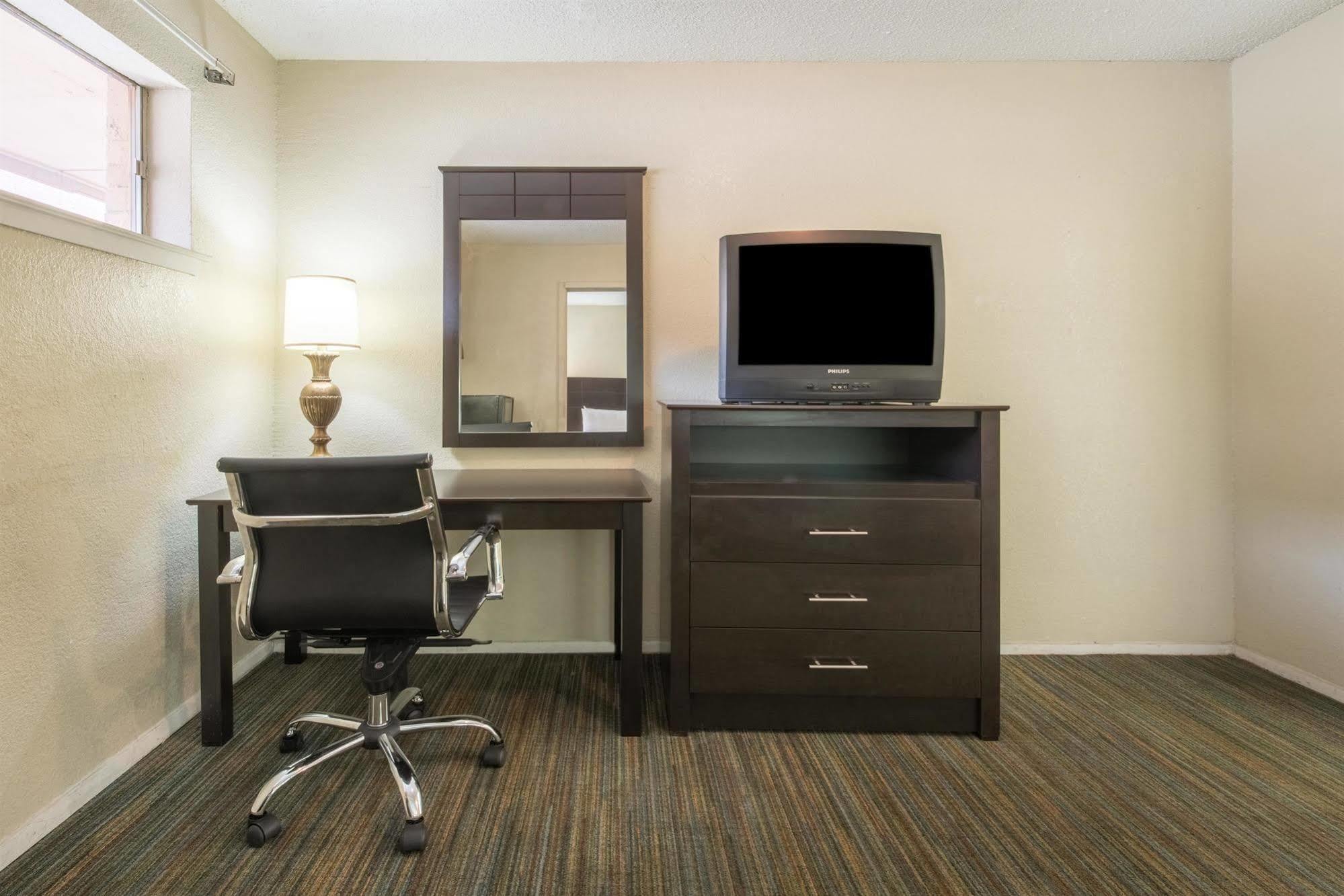 Express Inn פורט וורת' מראה חיצוני תמונה